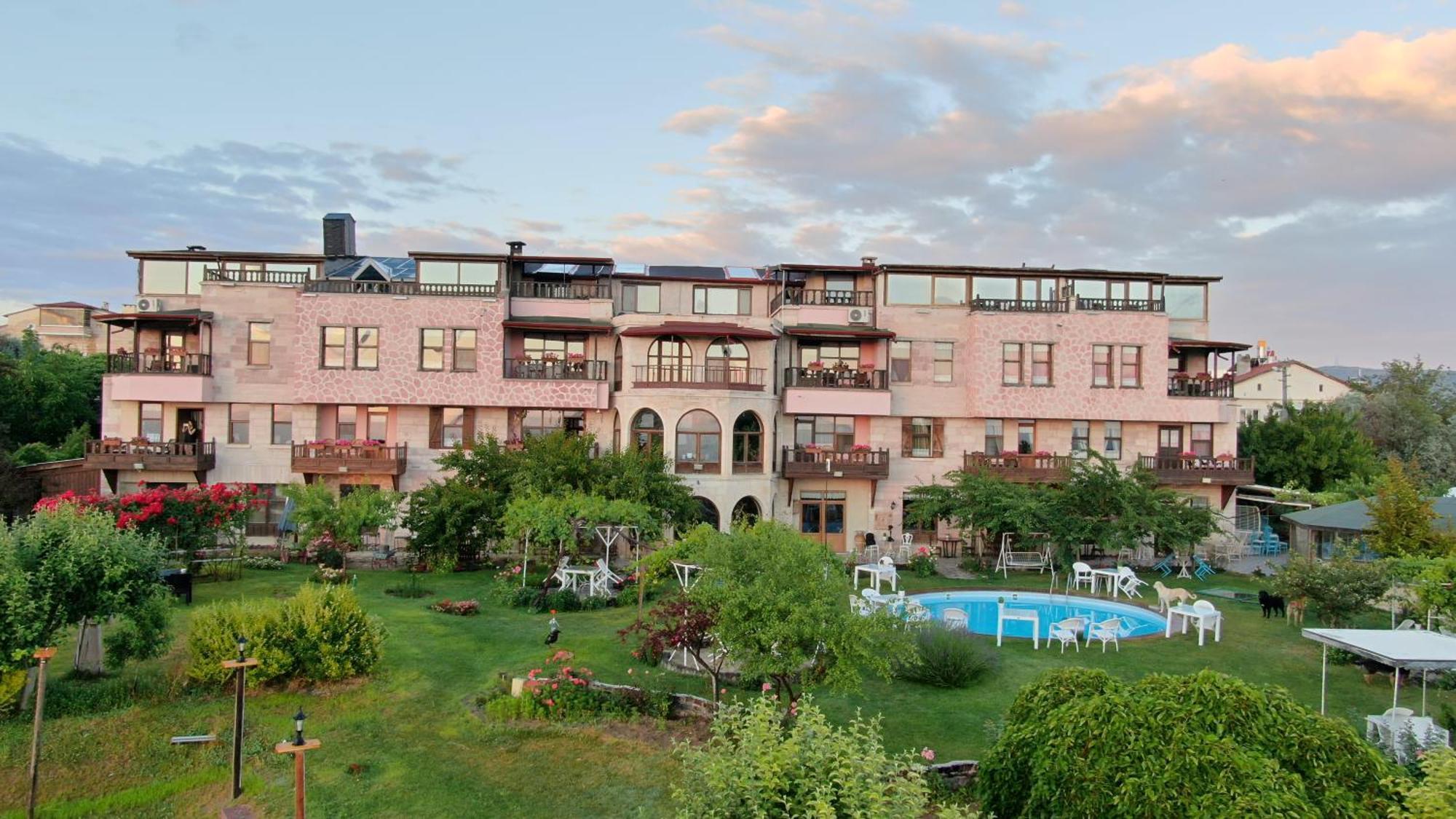 Karlik Evi Hotel - Special Category Üçhisar Buitenkant foto